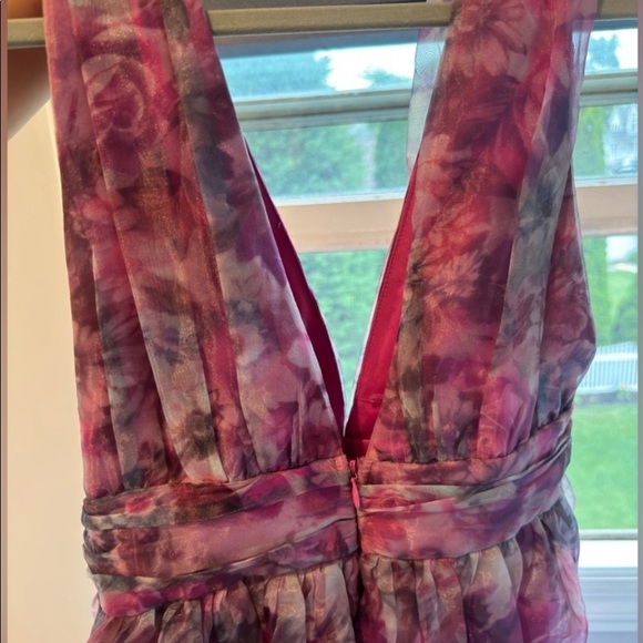 Lulus Garden Romance Magenta - Picture 8 of 11